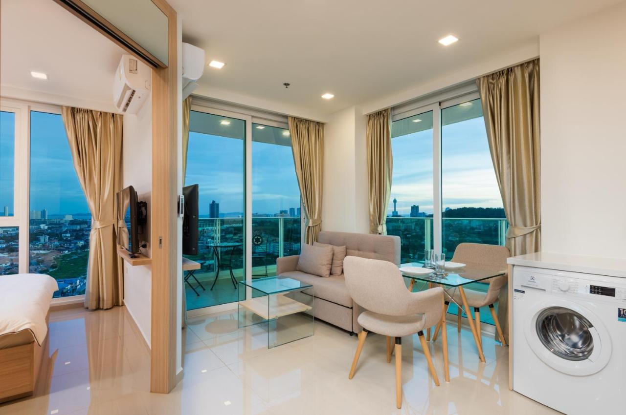 Rare Panoramic Sea, City & Mountain Views - Xxl Balcony - Free Fast Wifi - Pool - City Garden Tower 2317 Lägenhet Pattaya Exteriör bild