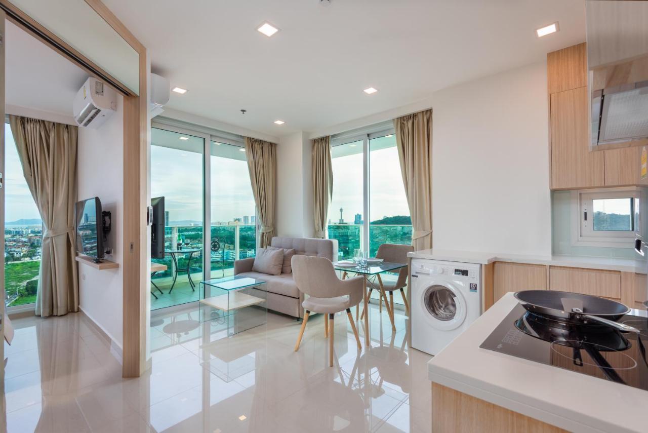 Rare Panoramic Sea, City & Mountain Views - Xxl Balcony - Free Fast Wifi - Pool - City Garden Tower 2317 Lägenhet Pattaya Exteriör bild