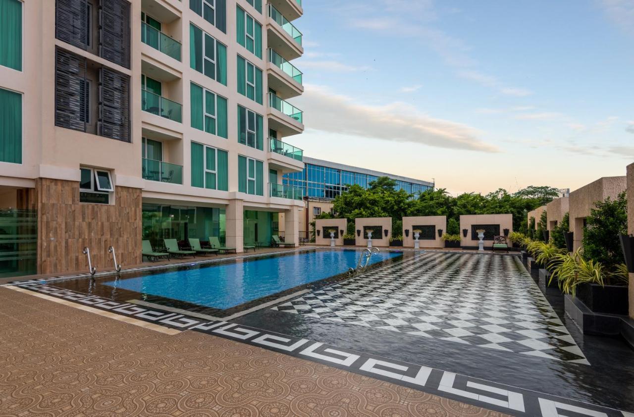 Rare Panoramic Sea, City & Mountain Views - Xxl Balcony - Free Fast Wifi - Pool - City Garden Tower 2317 Lägenhet Pattaya Exteriör bild