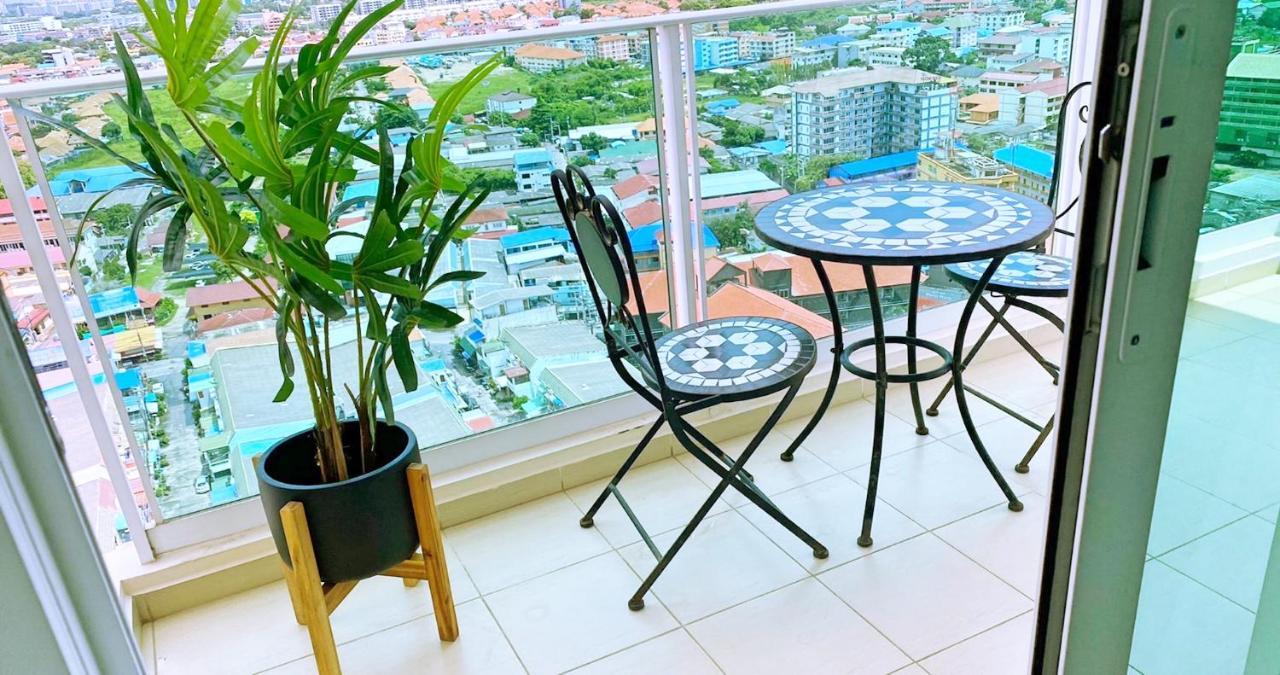 Rare Panoramic Sea, City & Mountain Views - Xxl Balcony - Free Fast Wifi - Pool - City Garden Tower 2317 Lägenhet Pattaya Exteriör bild